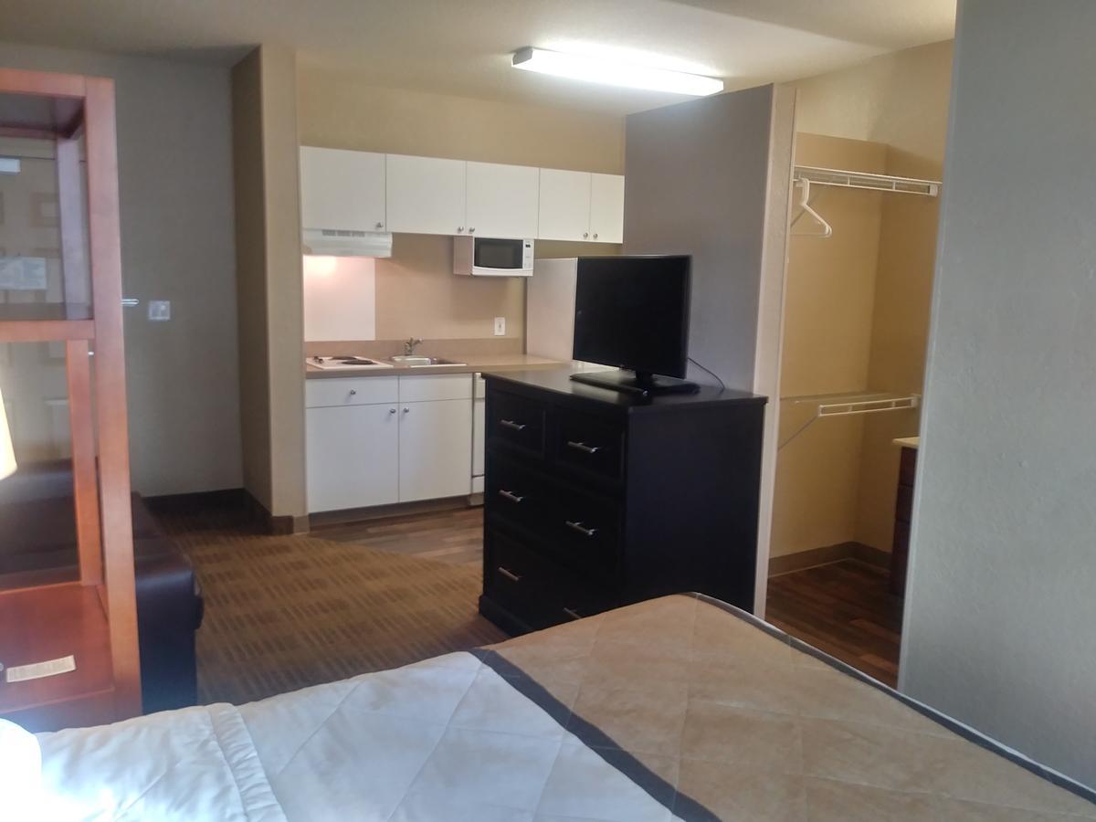 Extended America - Raleigh - Rtp - 4919 Miami Blvd Hotel 2*