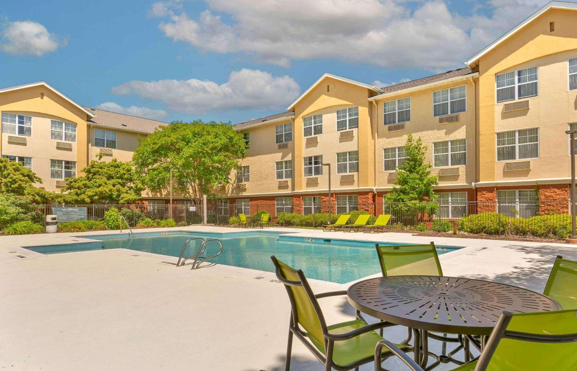 Hotel Extended America - Raleigh - Rtp - 4919 Miami Blvd Durham